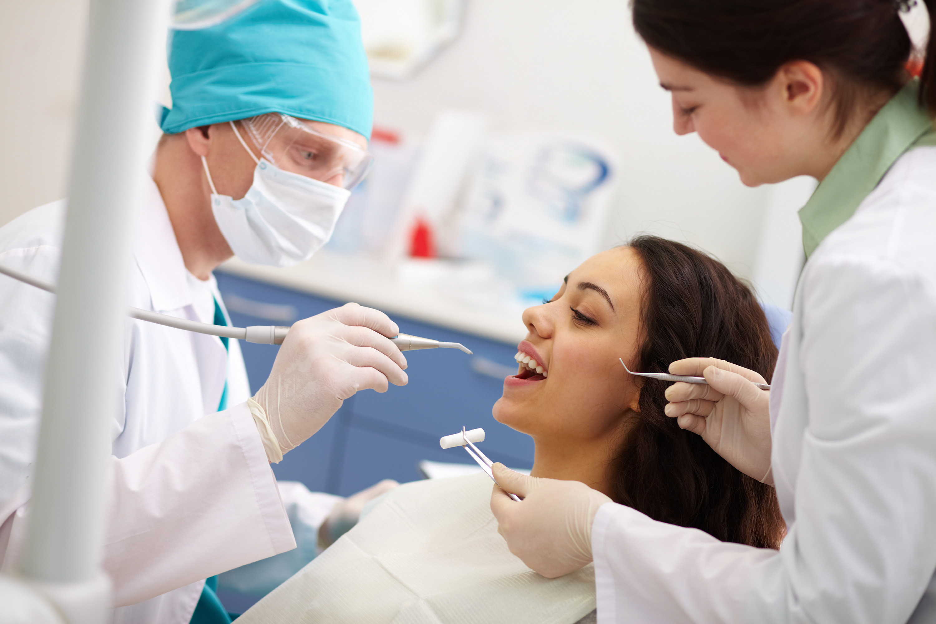 5 Key Reasons to Consider Dental Implants For Healthy Oral Health